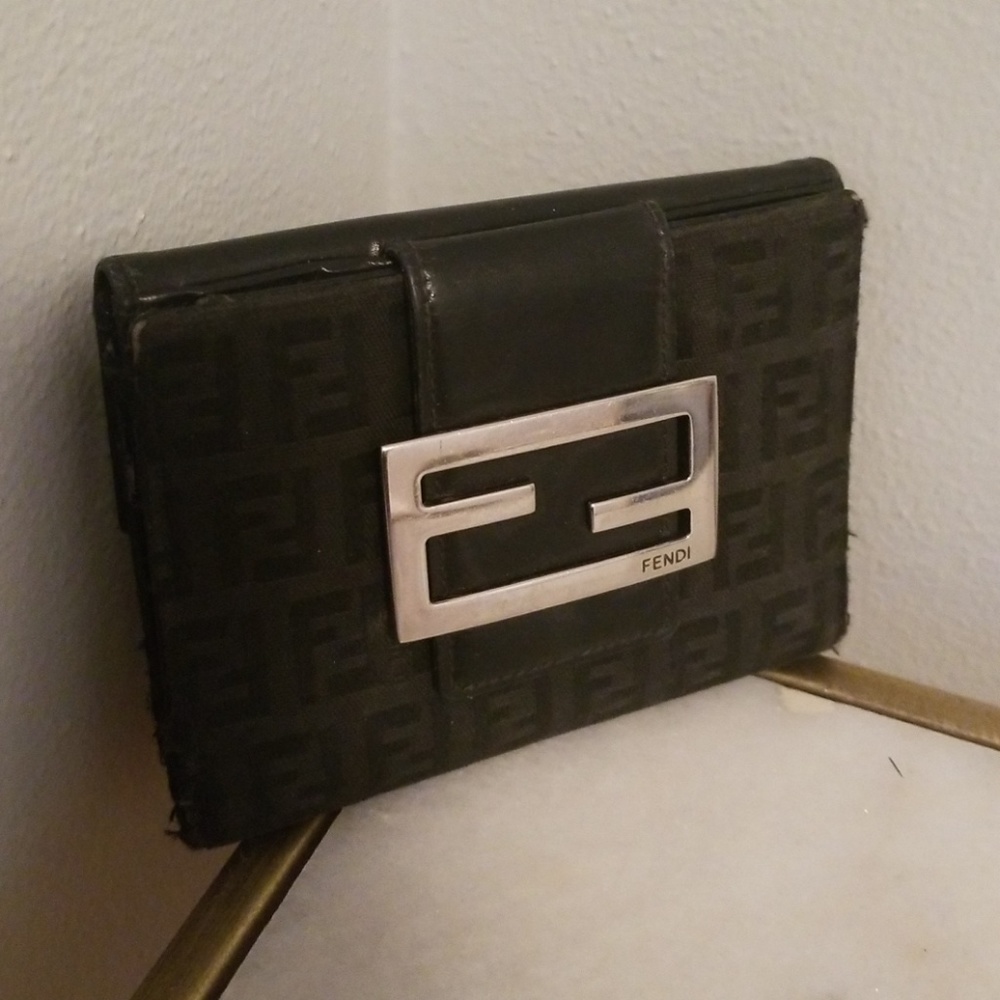 Fendi wallet